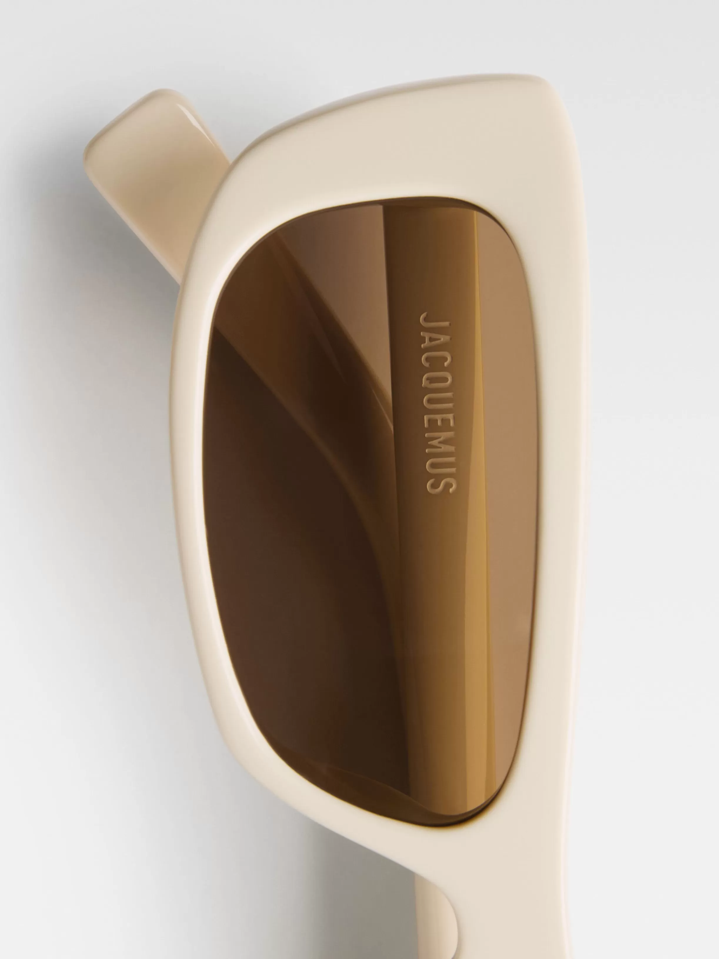 Jacquemus Sunglasses | Jewellery & Sunglasses*The Capri sunglasses Beige