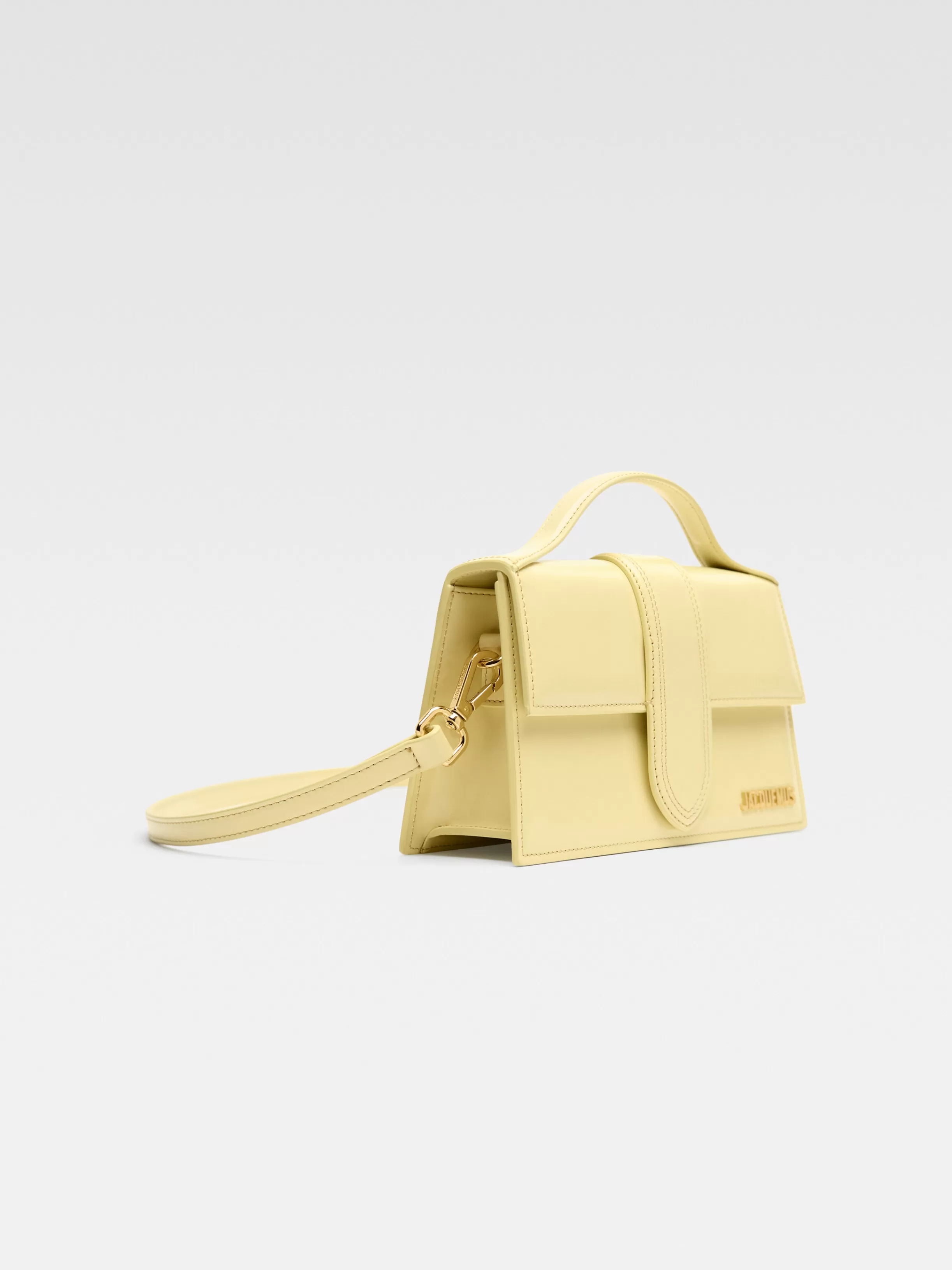 Jacquemus Crossbody & Handbags | The Bambinos*The large Bambino Paleyellow