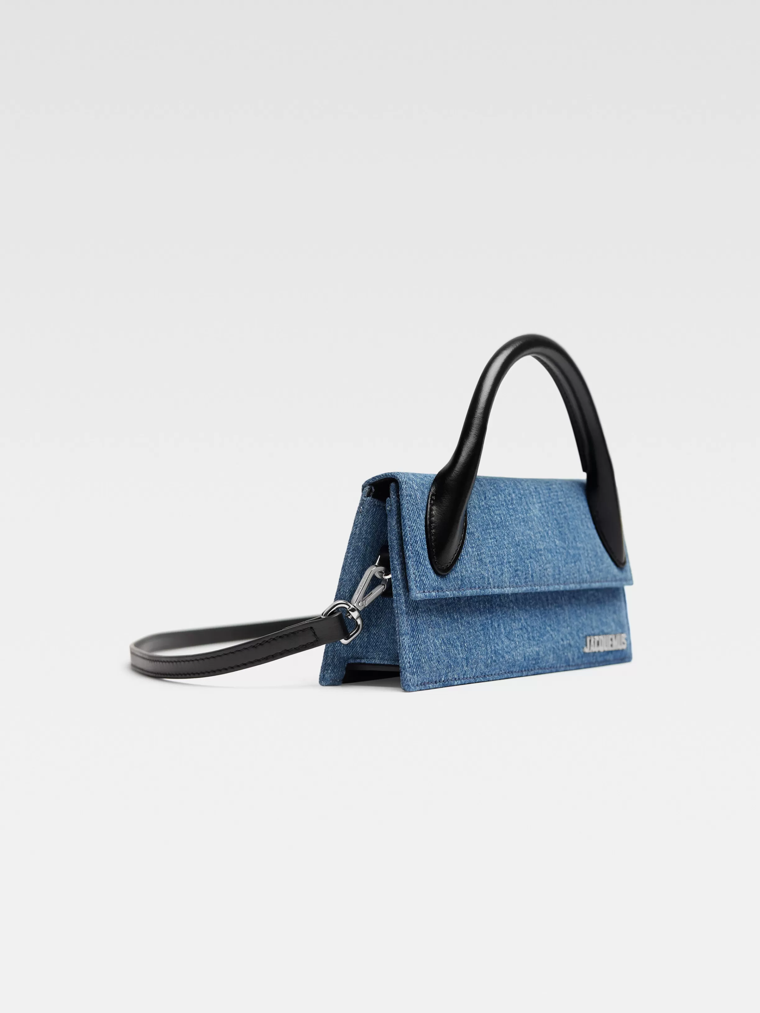 Jacquemus Crossbody & Handbags | The Chiquitos*The long Chiquito Blue