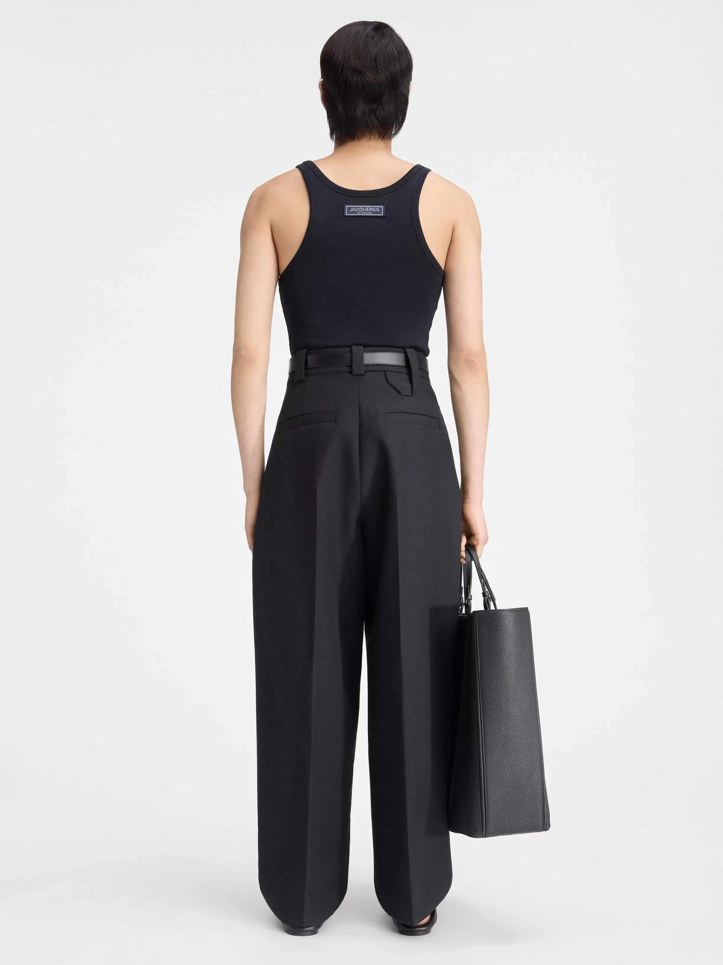 Jacquemus Trousers & Shorts*The Marzio pants Black