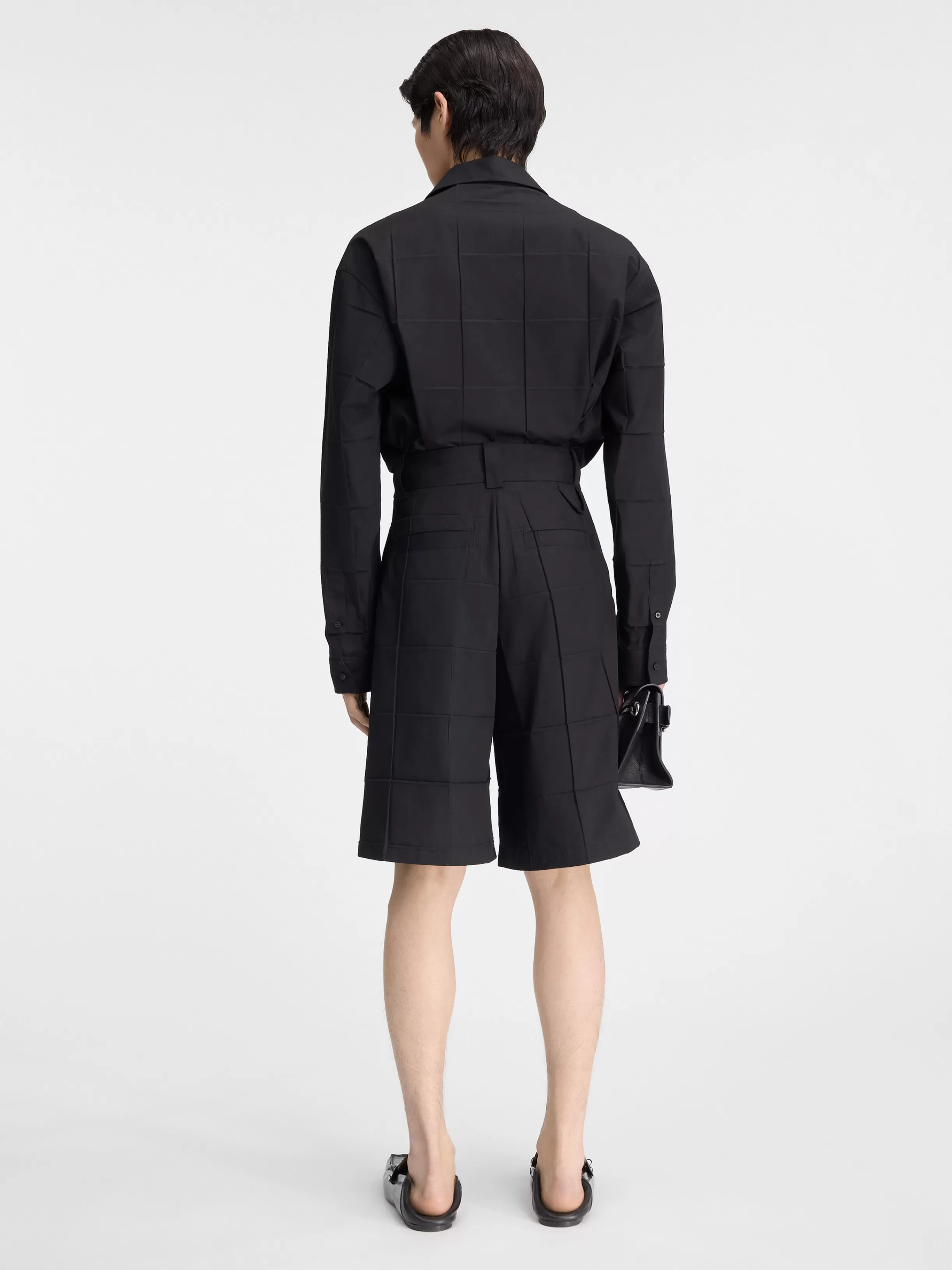 Jacquemus Trousers & Shorts*The Navega pleated shorts Black